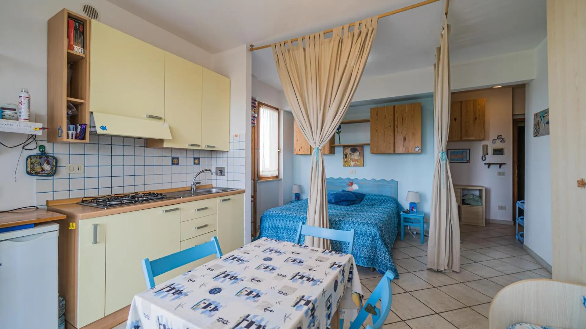 Monolocali Le Lecce Pool&Tennis Capoliveri  Italia